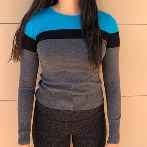 Active Gray & Blue Sweater Size Small